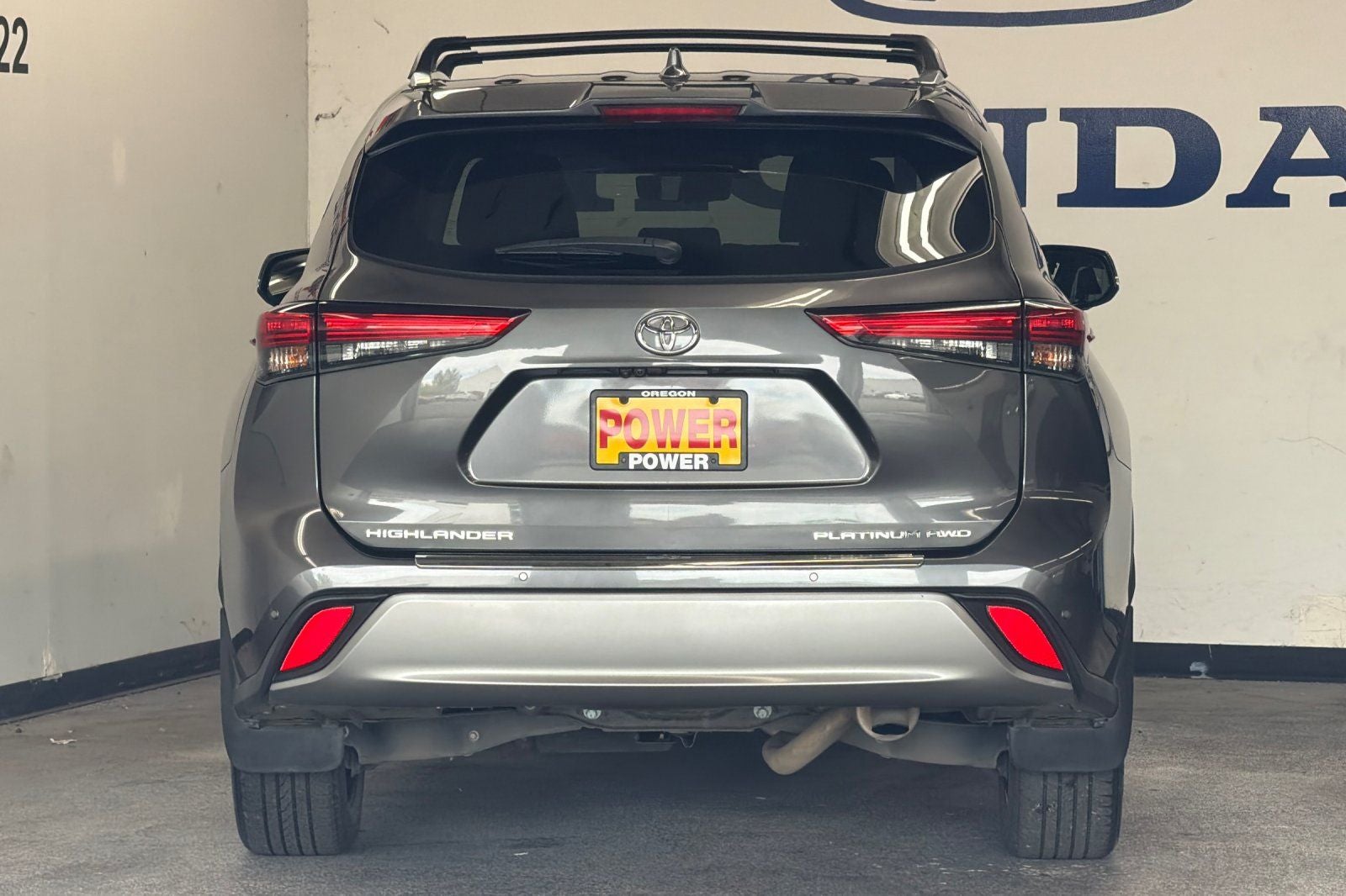 2023 Toyota Highlander Platinum