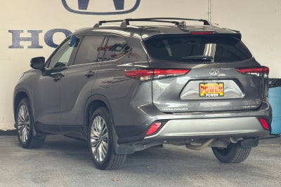 2023 Toyota Highlander Platinum