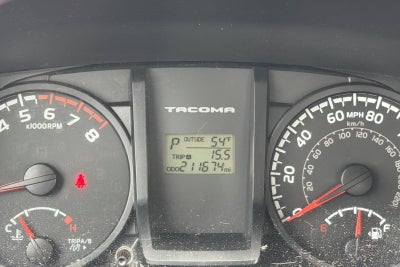 2016 Toyota Tacoma SR