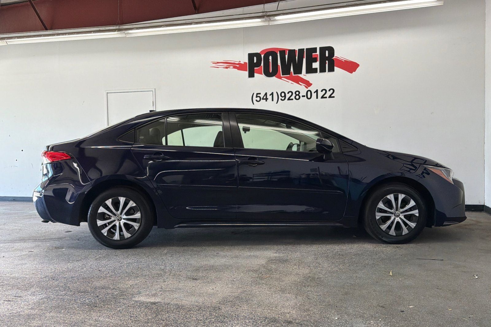 2022 Toyota Corolla Hybrid LE