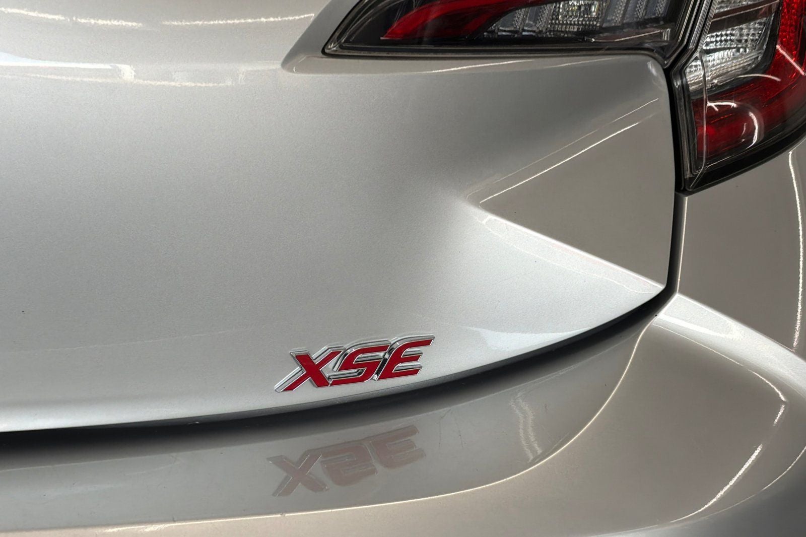 2021 Toyota Corolla Hatchback XSE