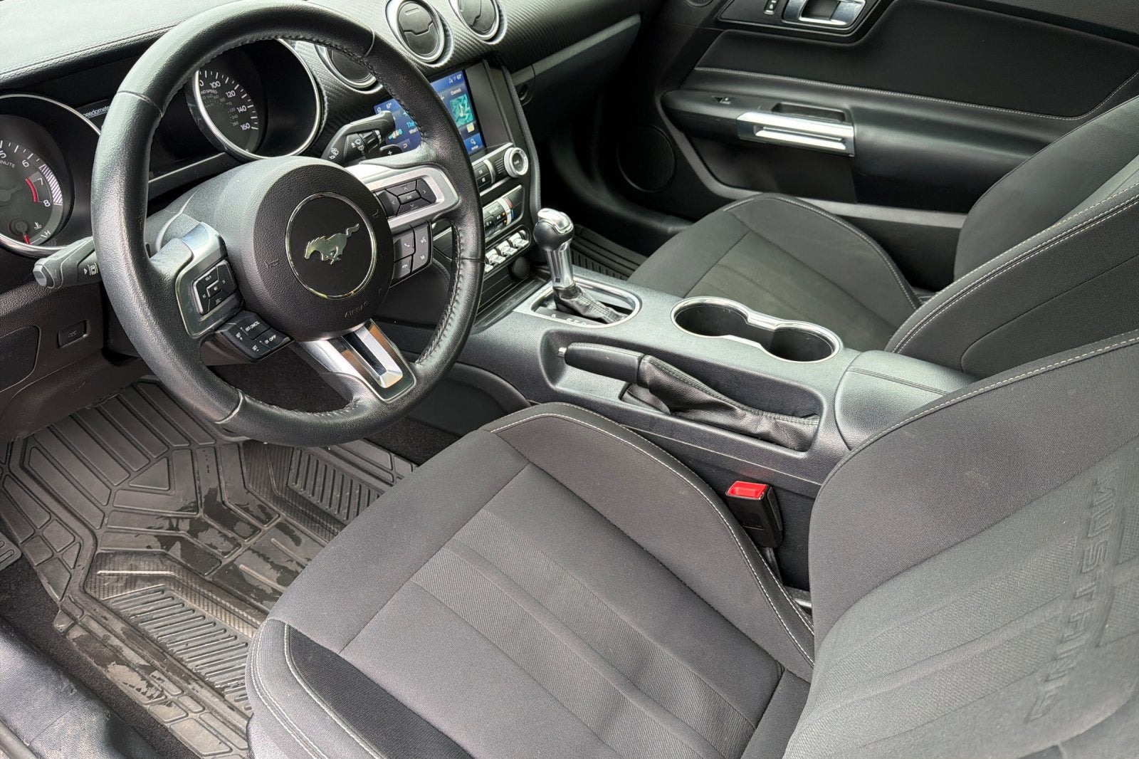 2021 Ford Mustang EcoBoost