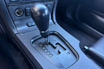 2005 Ford Thunderbird Base