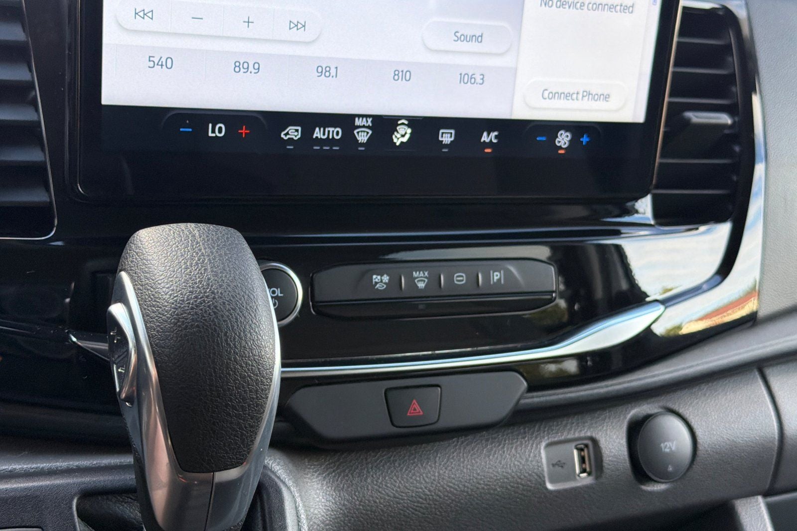 2024 Ford Transit-350 XLT