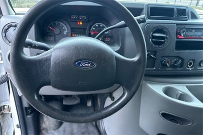 2014 Ford E-350SD Base Cutaway