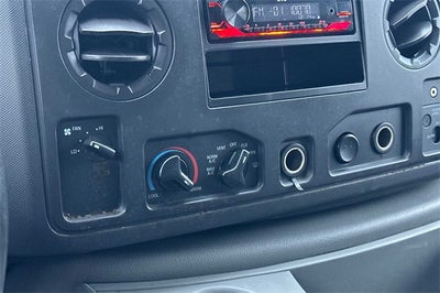 2014 Ford E-350SD Base Cutaway