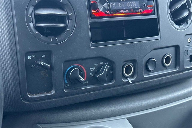 2014 Ford E-350SD Base Cutaway