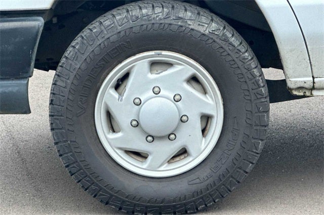 2014 Ford E-350SD Base Cutaway