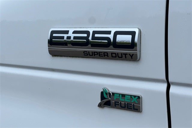 2014 Ford E-350SD Base Cutaway