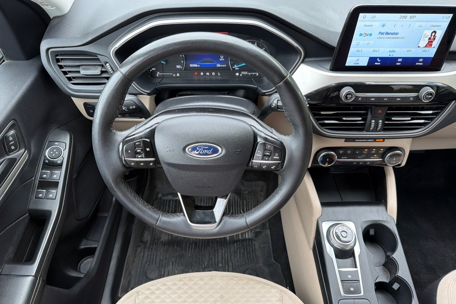 2022 Ford Escape Hybrid SE