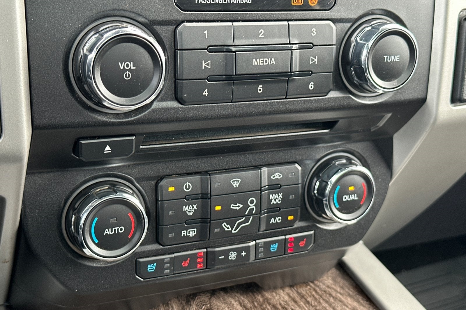 2018 Ford F-250SD Lariat