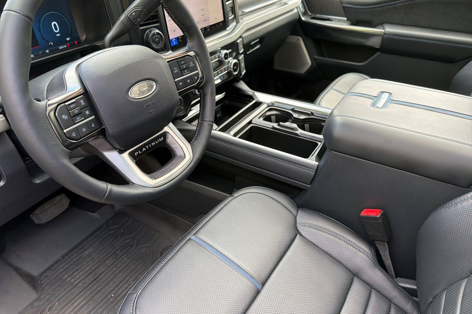 2025 Ford F-350SD Platinum