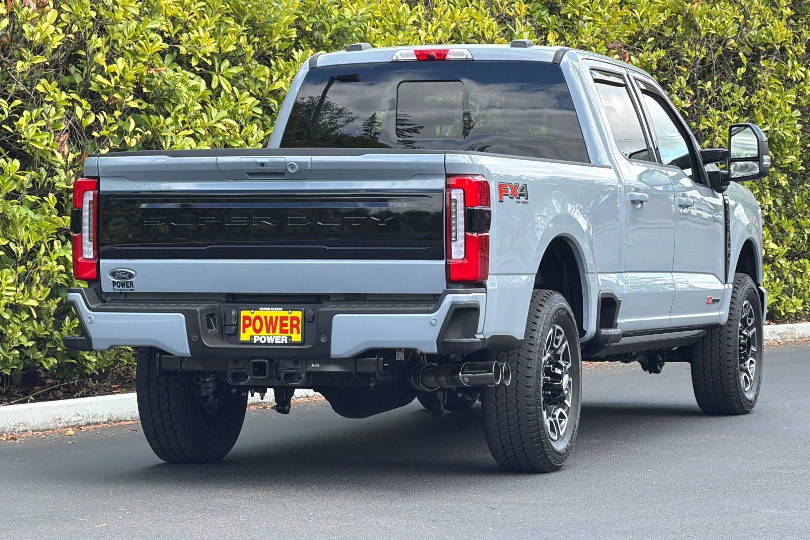 2025 Ford F-350SD Platinum