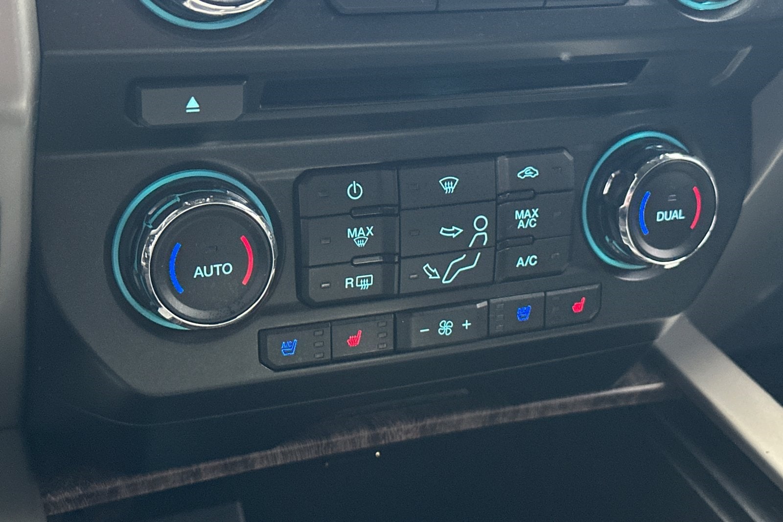 2018 Ford F-350SD Lariat