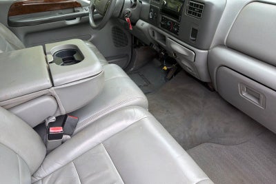2004 Ford F-350SD Lariat