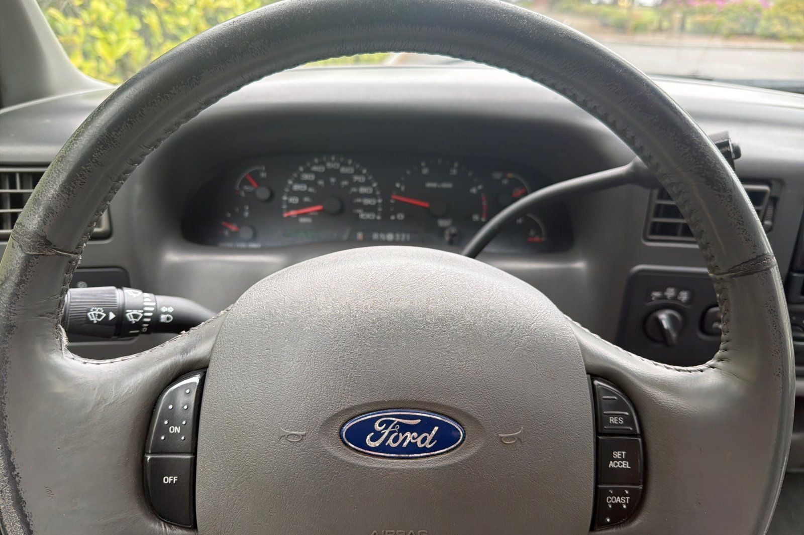 2004 Ford F-350SD Lariat