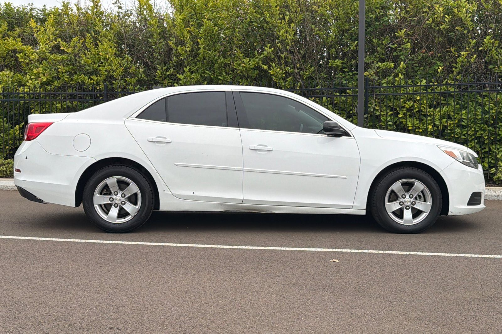 2014 Chevrolet Malibu LS 1LS