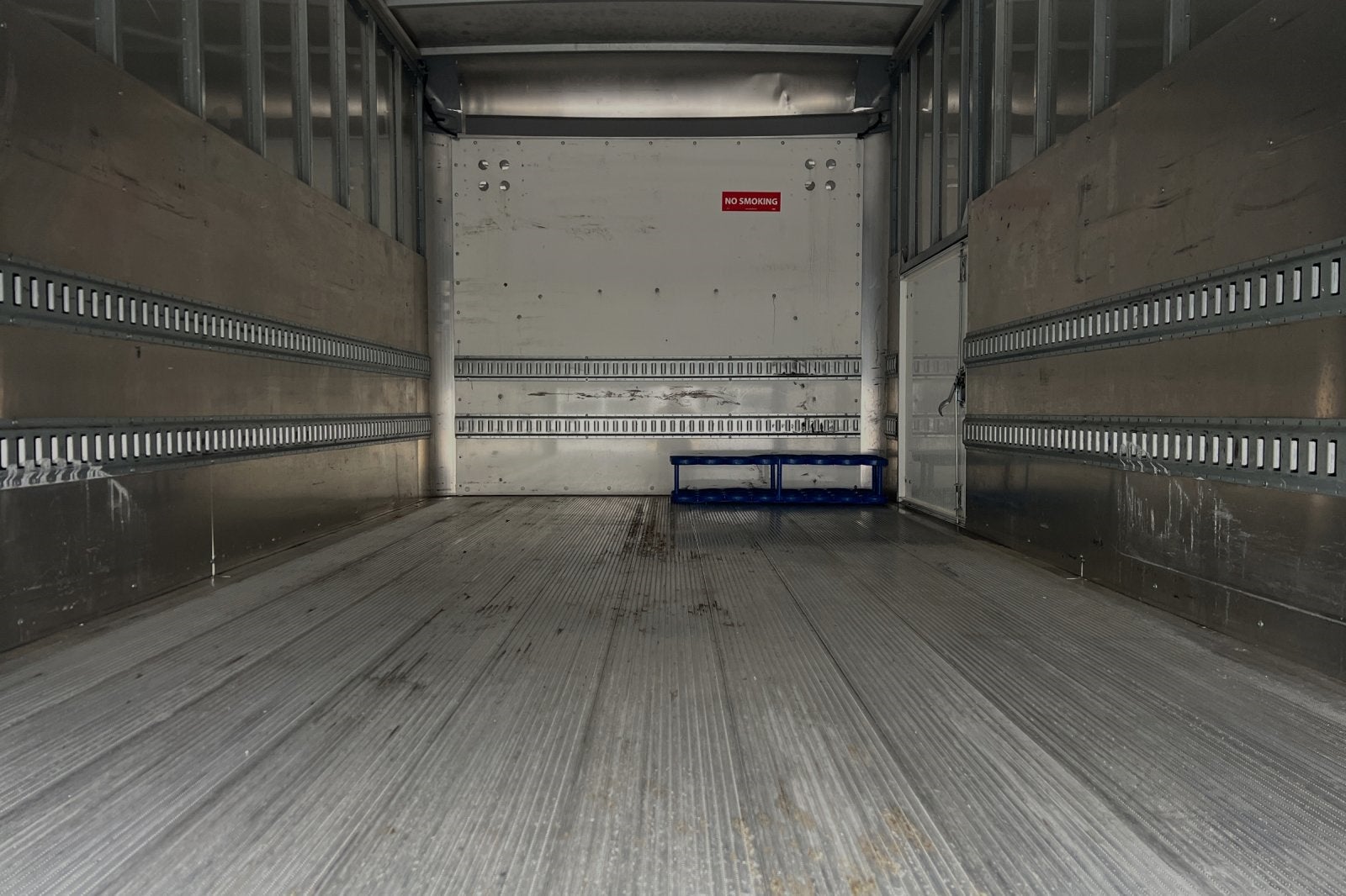 2017 Chevrolet Express 4500 Base Cutaway