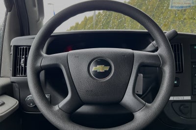 2017 Chevrolet Express 4500 Base Cutaway