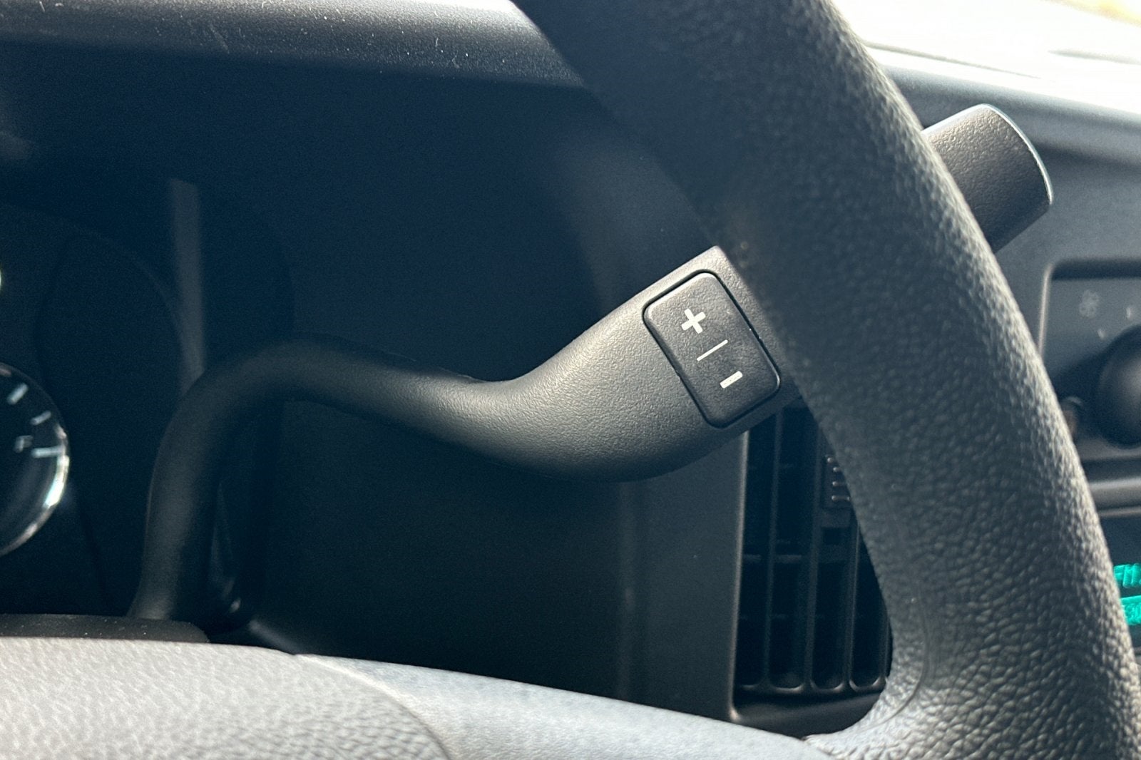 2025 Chevrolet Express 2500 Work Van Cargo