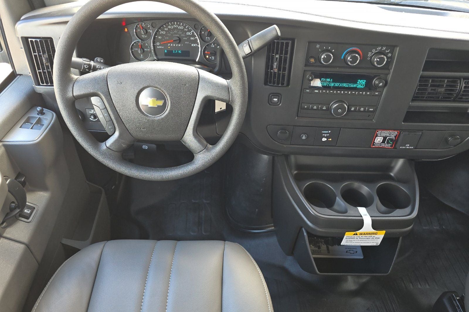 2026 Chevrolet Express 2500 Work Van Cargo