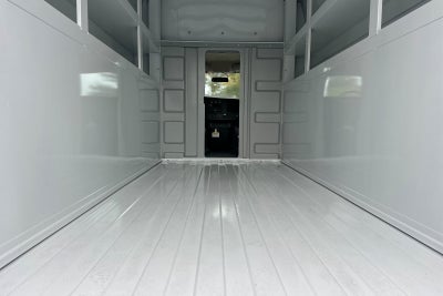 2025 GMC Savana 3500 Work Van