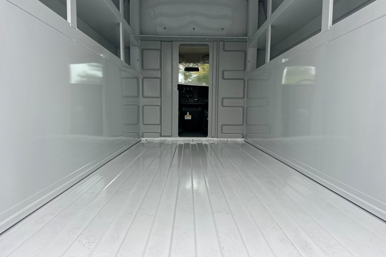 2025 GMC Savana 3500 Work Van