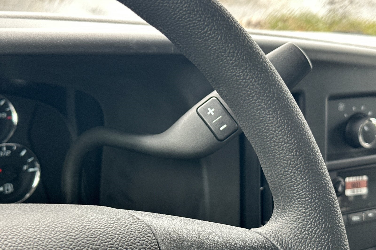 2025 GMC Savana 3500 Work Van