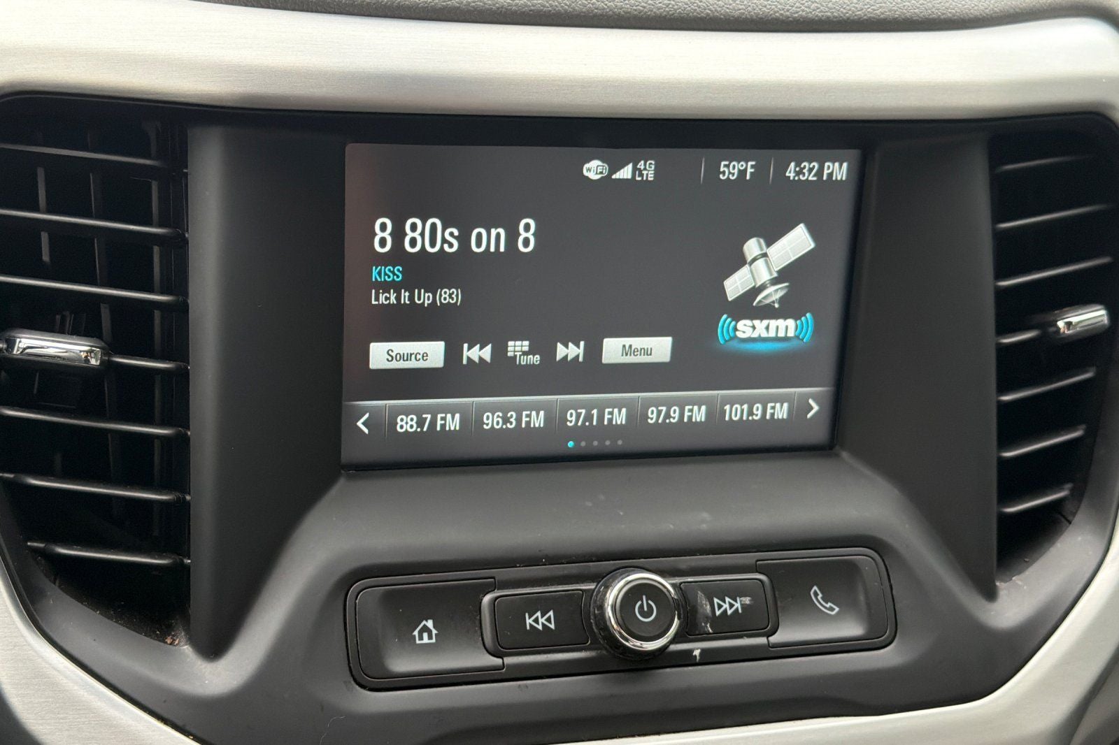 2019 GMC Acadia SLE-1