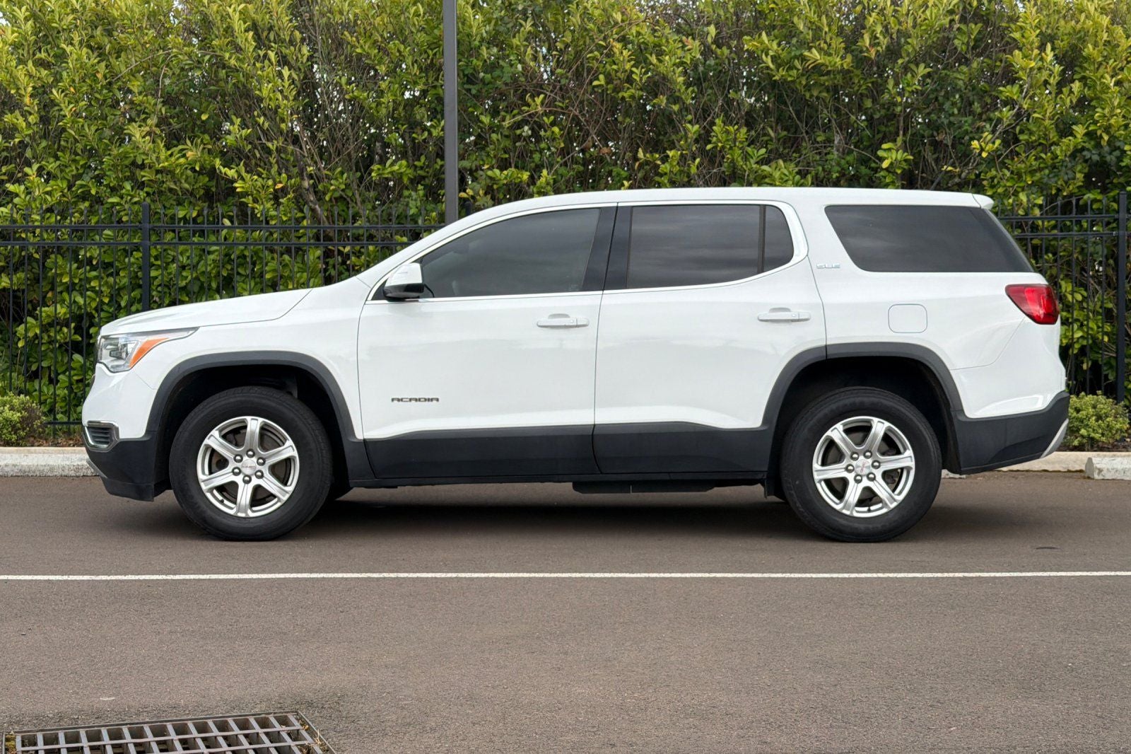 2019 GMC Acadia SLE-1