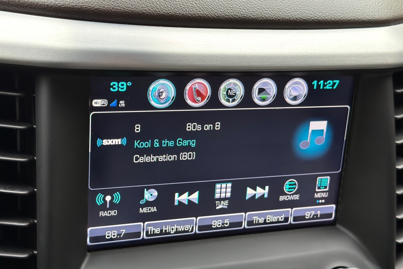 2017 GMC Acadia SLT-2