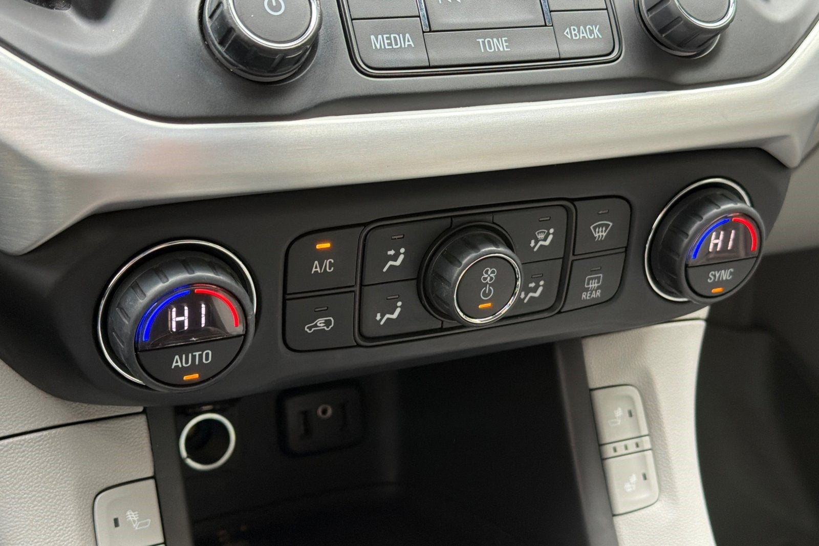 2017 GMC Acadia SLT-2