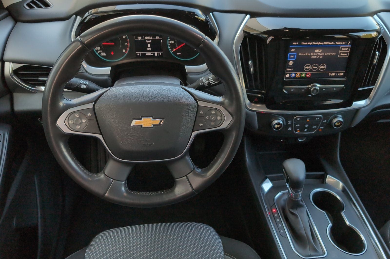 2021 Chevrolet Traverse LT Cloth w/2FL