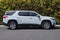 2021 Chevrolet Traverse LT Cloth w/2FL