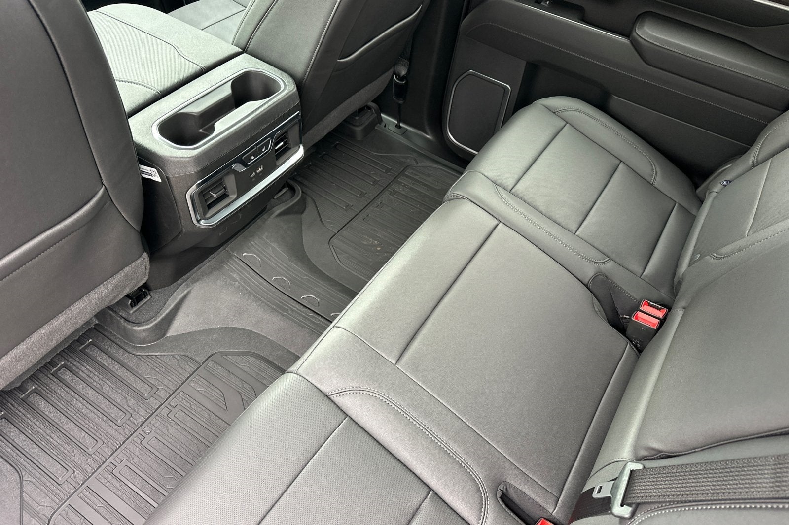 2026 GMC Sierra 3500HD SLT