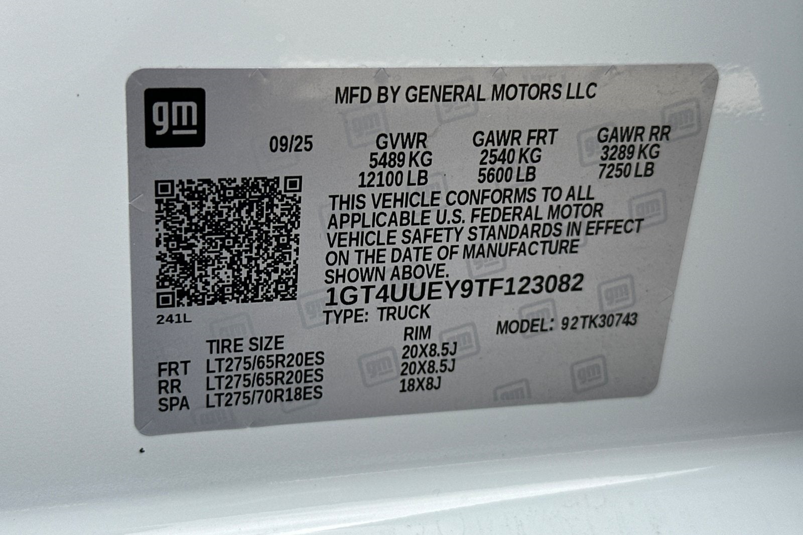 2026 GMC Sierra 3500HD SLT