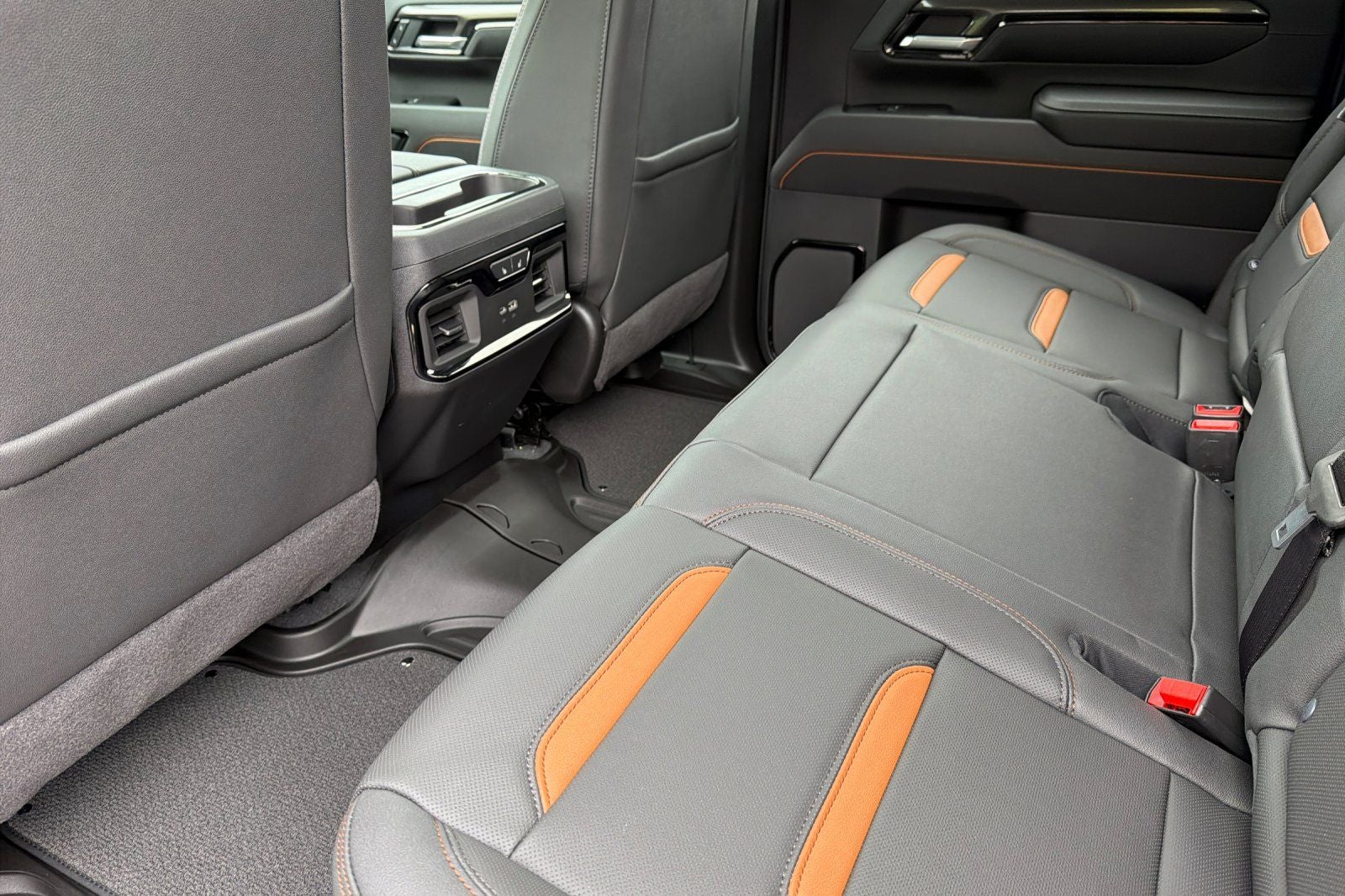 2026 GMC Sierra 3500HD AT4