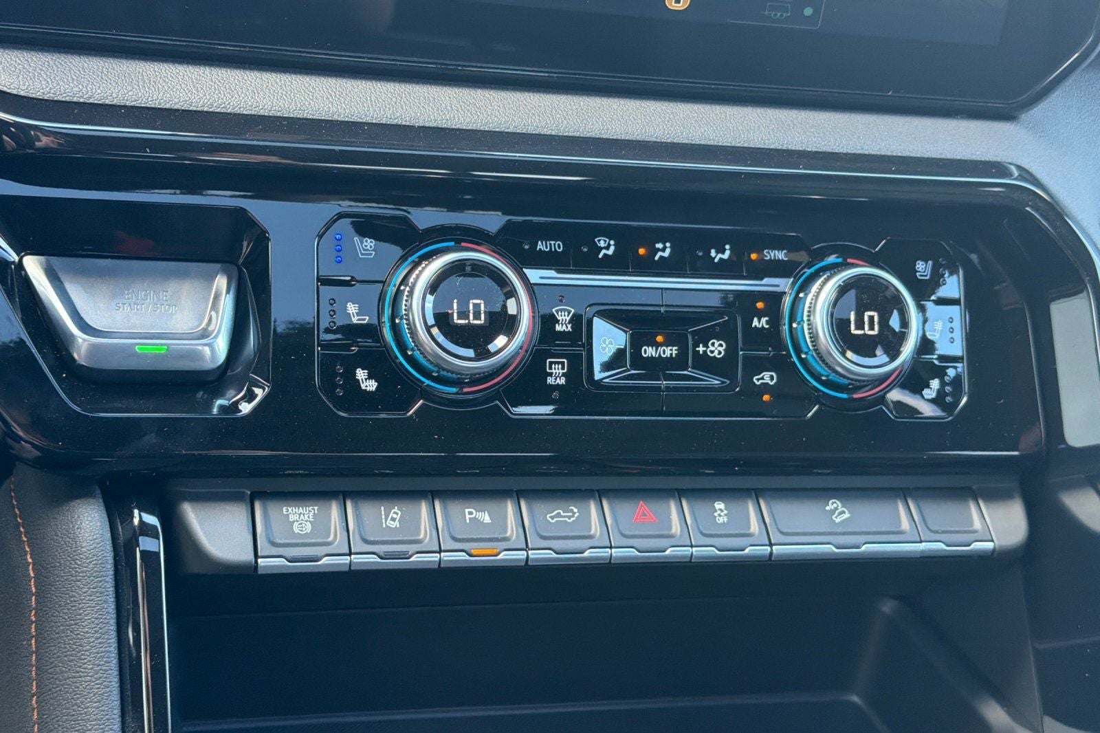 2026 GMC Sierra 3500HD AT4