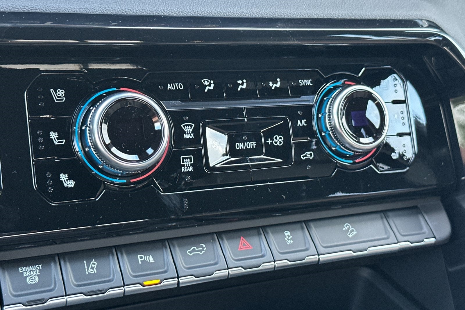 2026 GMC Sierra 3500HD AT4