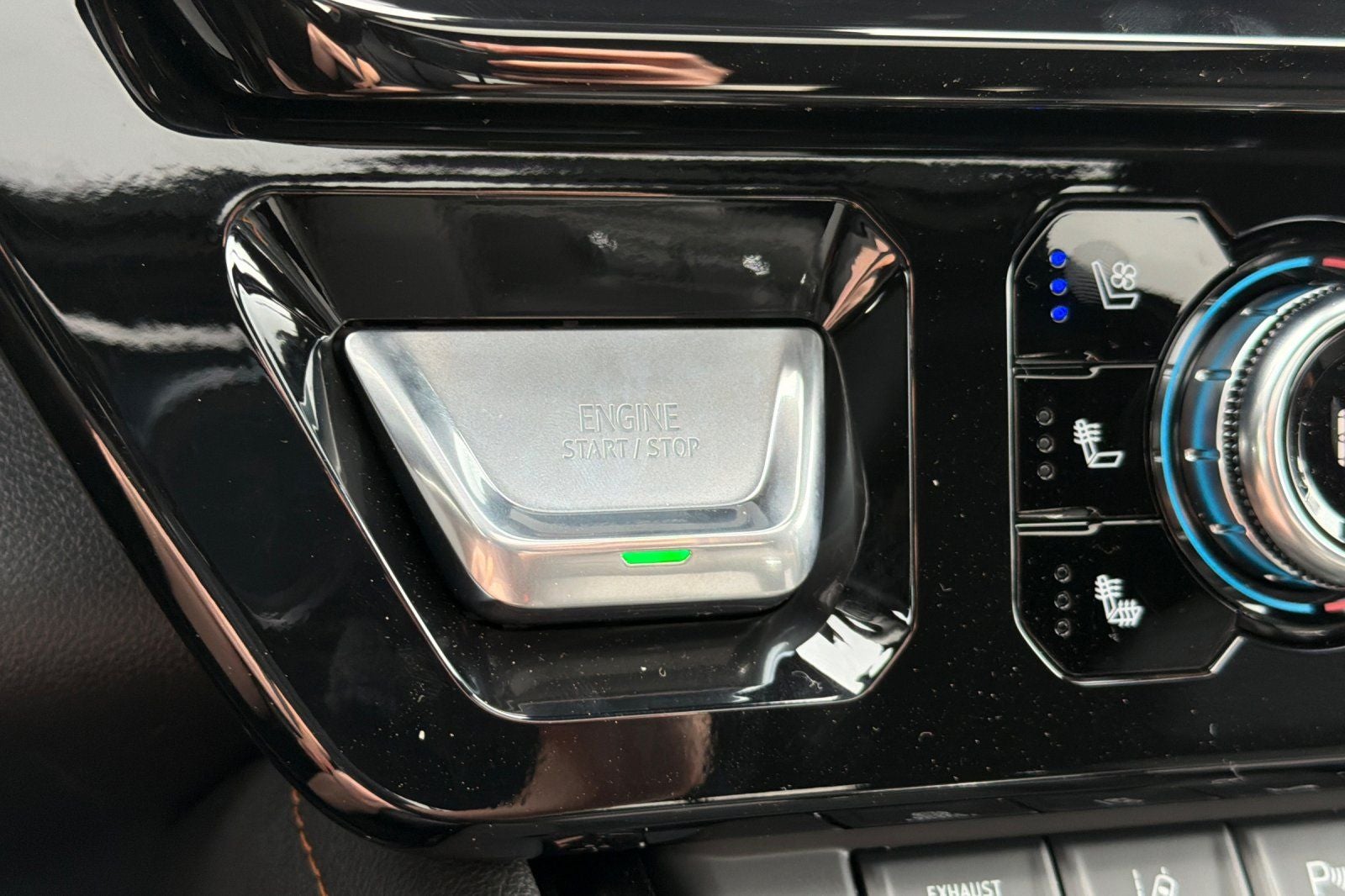 2026 GMC Sierra 3500HD AT4