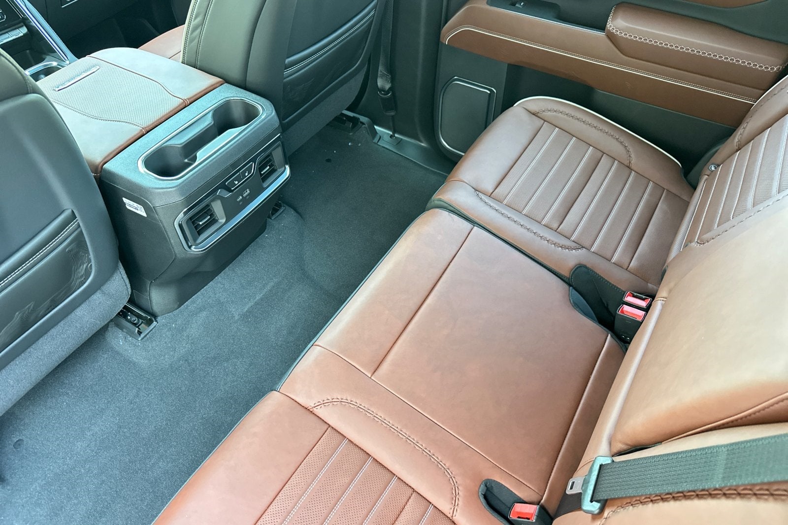 2025 GMC Sierra 3500HD Denali Ultimate