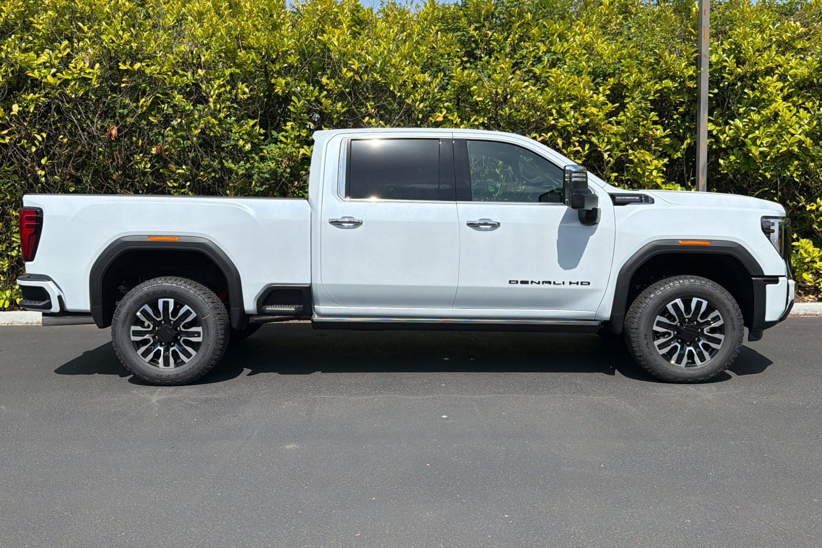 2026 GMC Sierra 3500HD Denali Ultimate