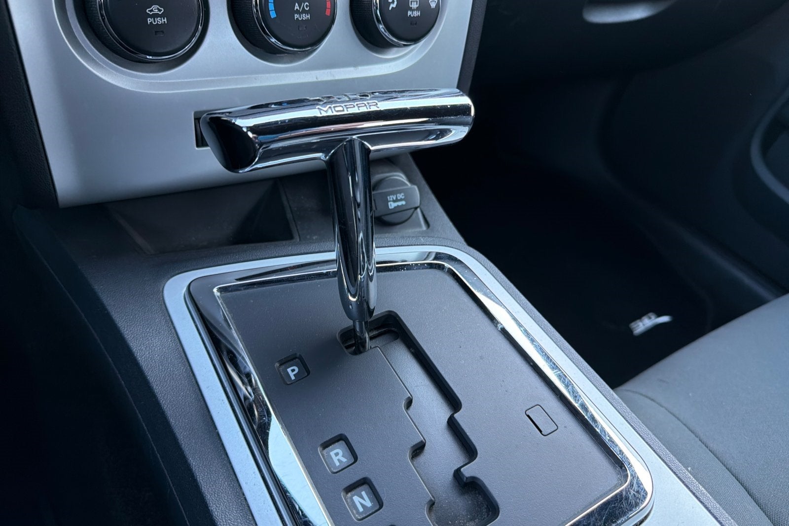 2010 Dodge Challenger SE