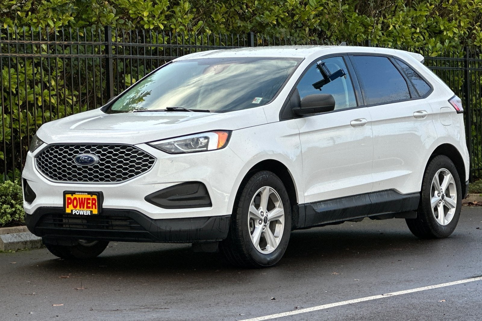 2023 Ford Edge SE