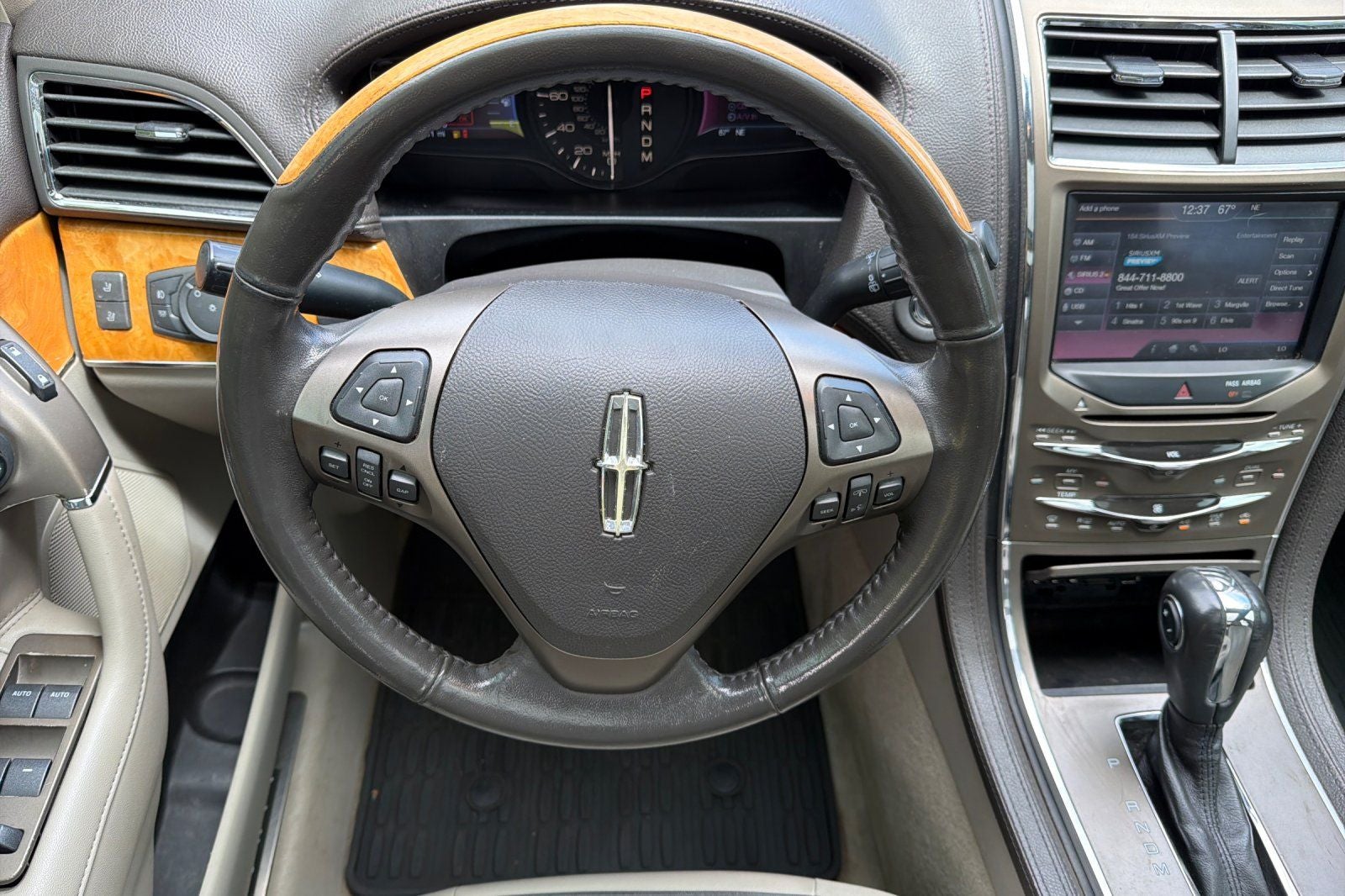 2012 Lincoln MKX Base