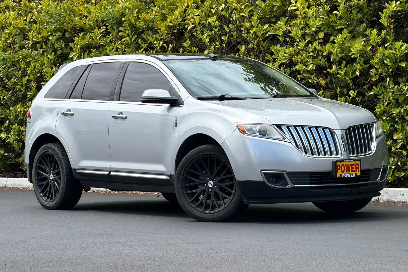 2012 Lincoln MKX Base