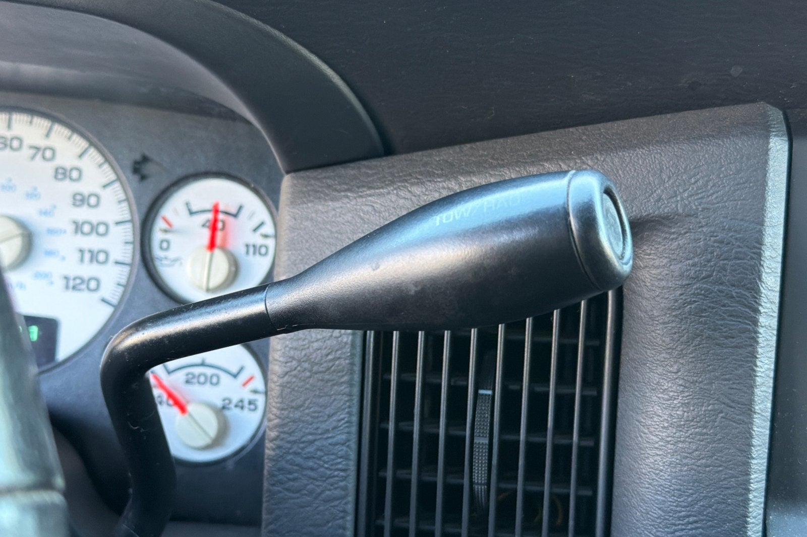 2005 Dodge Ram 2500 SLT