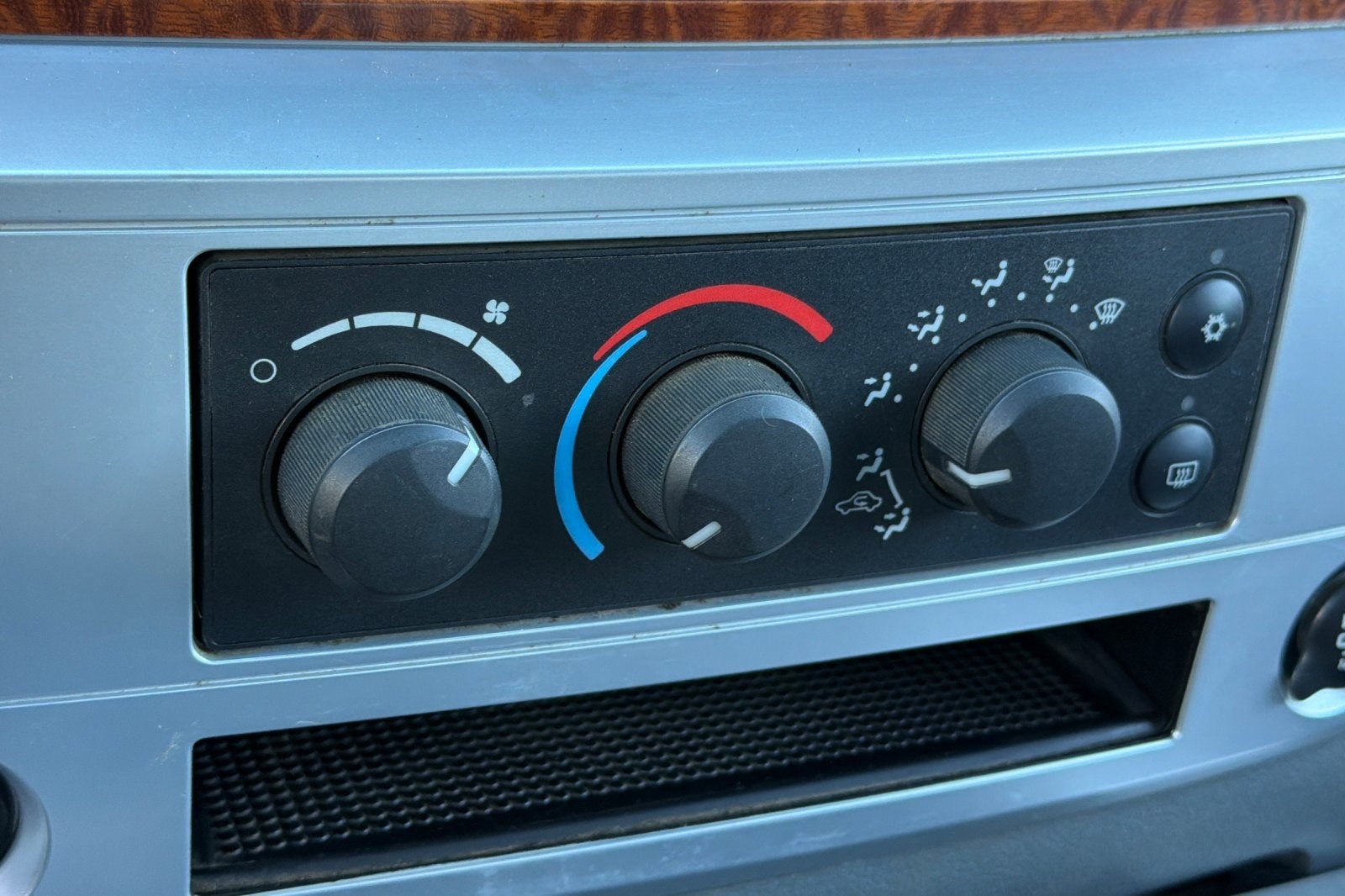 2006 Dodge Ram 2500 SLT