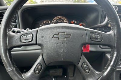 2004 Chevrolet Avalanche 1500 Base