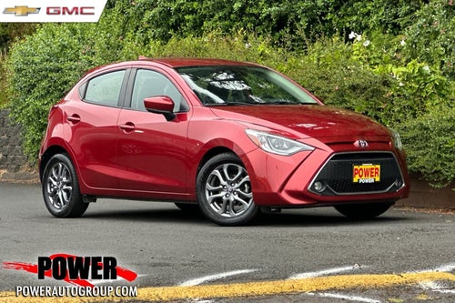 2020 Toyota Yaris XLE
